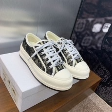 Christian Dior Sneakers